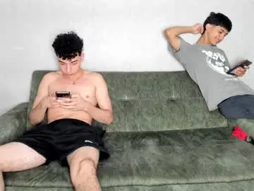 Chaturbate Sex Cam of pelusos_mens