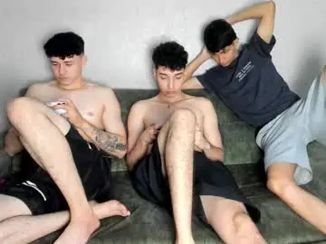 Chaturbate Sex Chat of pelusos_mens