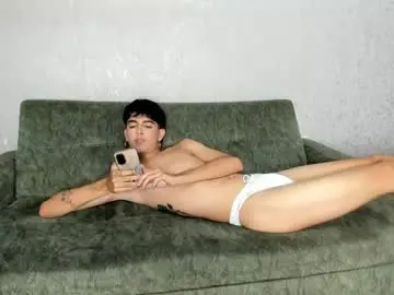 Chaturbate Adult Webcams of pelusos_mens