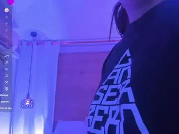 Chaturbate Live Sex Cam of salmaacute