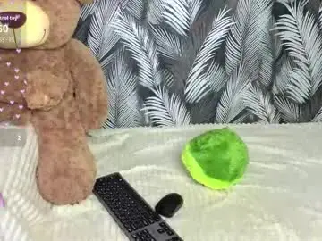 Chaturbate Watch Live Sex Cams of hellen__moore