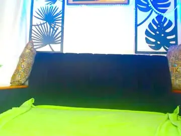 Chaturbate Free Porn Cam of queen_zoe01