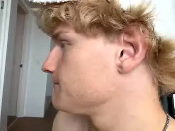 Chaturbate Adult Video Chat of thatbl0ndeboyx