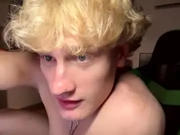 Chaturbate Adult Video Chat of thatbl0ndeboyx
