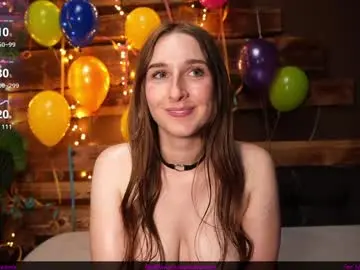 Chaturbate Free Porn Cam of coupledreamx
