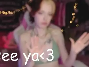 Chaturbate Live Porn of crackling_tati