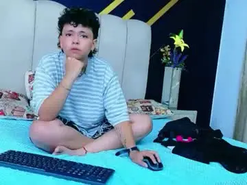 Chaturbate Private Sex Chat of nikievanz