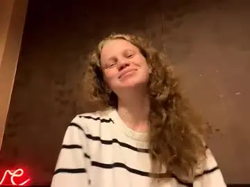 Chaturbate Live Sex Cam of berniecemontell
