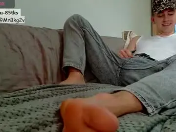 Chaturbate Watch Live Sex Cams of brell_line