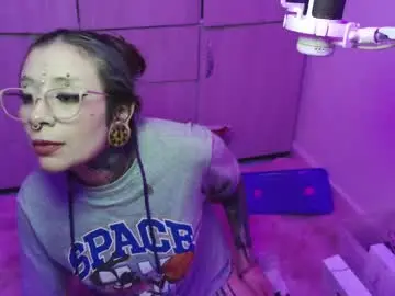 Chaturbate Live Sex Cam of vainilla_l