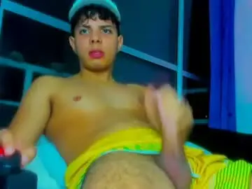 Chaturbate Adult Webcam of alessandro__777