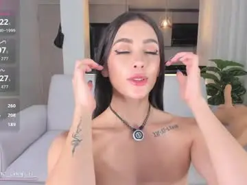 Chaturbate Live Sex Cam of daphne_cooper1