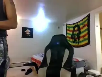 Chaturbate Live Sex Cam of lightskinned666