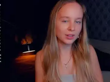 Chaturbate Sex Chat of nicolavanderbie