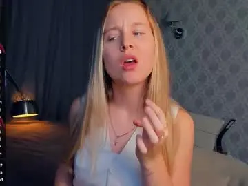 Chaturbate Adult Video Chat of nicolavanderbie