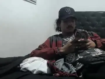 Chaturbate Nude Webcam of santiagoxxxtreme_