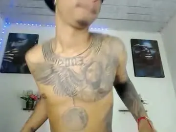 Chaturbate Best live sex cam show of tatoo_noah