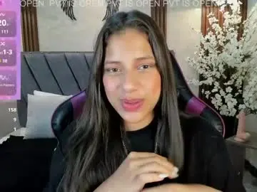 Chaturbate Free Porn Cam of atiena_