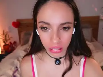 Chaturbate Live Sex Cam of lill_dayna