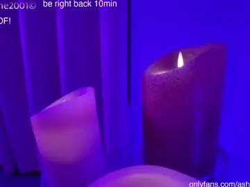 Chaturbate Live Sex Cam of ashleykane2001