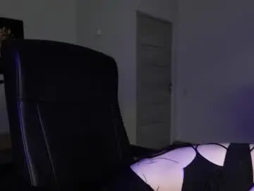 Chaturbate Live Sex Cam of abby_laker