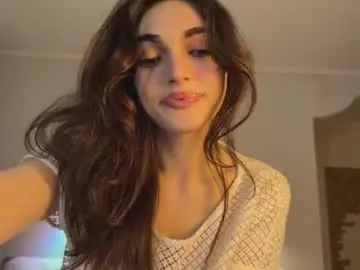 Chaturbate Watch Live Sex Cams of carry_hai
