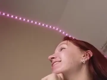 Chaturbate Free Live Porn of ellywilsons