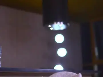 Chaturbate Sex Chat of im_sexy_and_i_know_it_