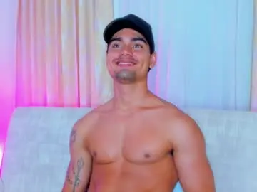 Chaturbate Live Sex Cam of davidaponte017