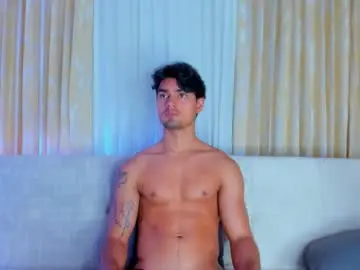 Chaturbate Free Porn Cam of davidaponte017