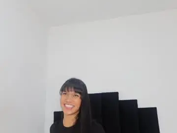 Chaturbate Sex Cam of khloe_kaczka_