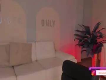 Chaturbate Free Porn Cam of madisoncollinsx