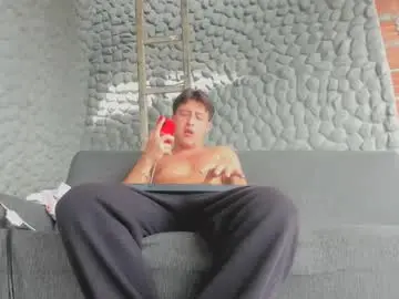 Chaturbate Free Live Porn of iham_28