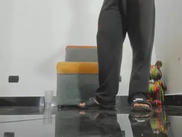 Chaturbate Sex Cam of iham_28