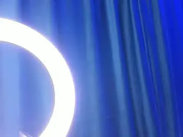 Chaturbate Live Sex Cam of lucidangelok