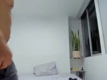 Chaturbate Adult Webcams of xavier_colleman