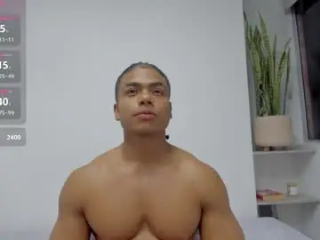 Chaturbate Best live sex cam show of xavier_colleman
