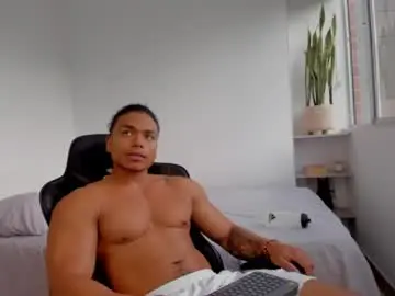 Chaturbate Free Porn Cam of xavier_colleman