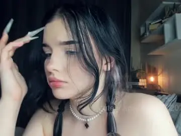 Chaturbate Live Sex Cam of cute_caprice