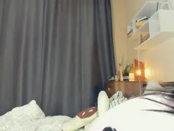 Chaturbate Live Sex Cam of cute_caprice