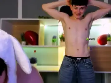 Chaturbate Adult Video Chat of fose_di