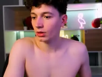 Chaturbate Best live sex cam show of fose_di