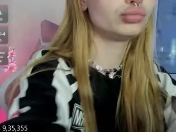 Chaturbate Live Porn of melonipinkbb