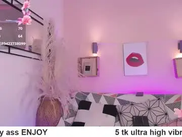 Chaturbate Best Webcam of myladreams_