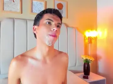 Chaturbate Adult Video Chat of seantroyy