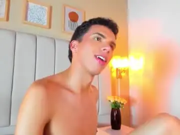 Chaturbate Free Porn Cam of seantroyy
