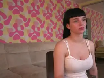 Chaturbate Best live sex cam show of avril_lovein