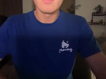 Chaturbate Free Live Porn of luciancrowe