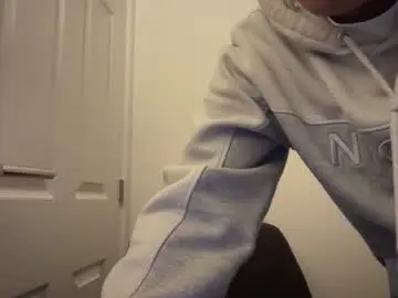 Chaturbate Watch Live Sex Cams of luciancrowe