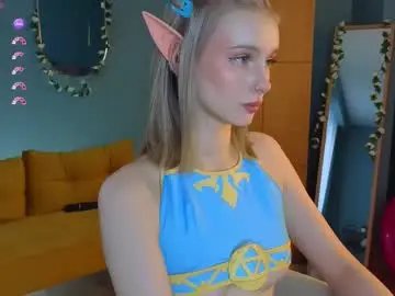 Chaturbate Live Sex Cam of odeliabrownell